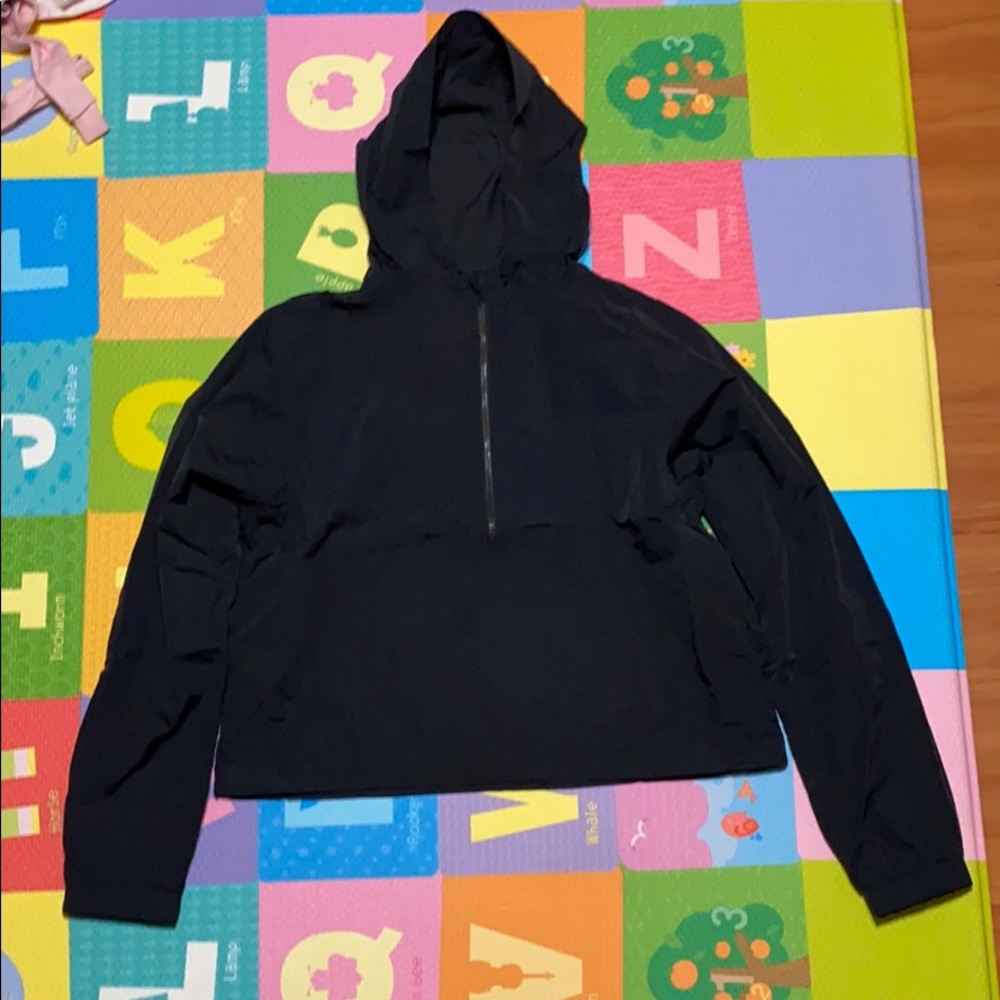 Lululemon 1/2 Zip Cropped Jacket